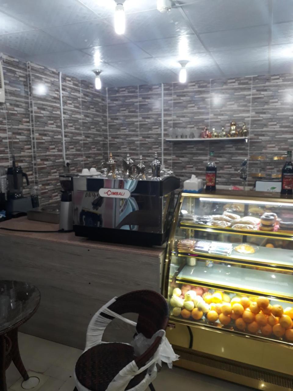 Al Quba Al Thahbia Aparthotel Рияд Екстериор снимка